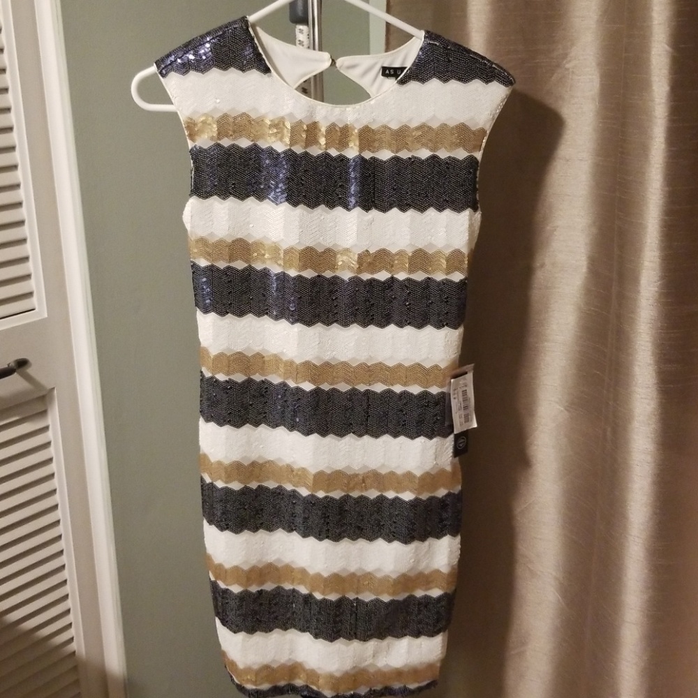 Short dress, formal wear
